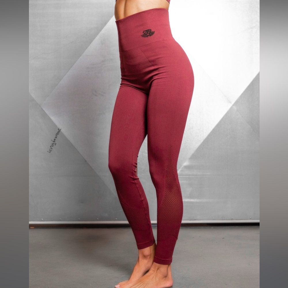 Body engineers Curvus seamless legging, burgundy, M